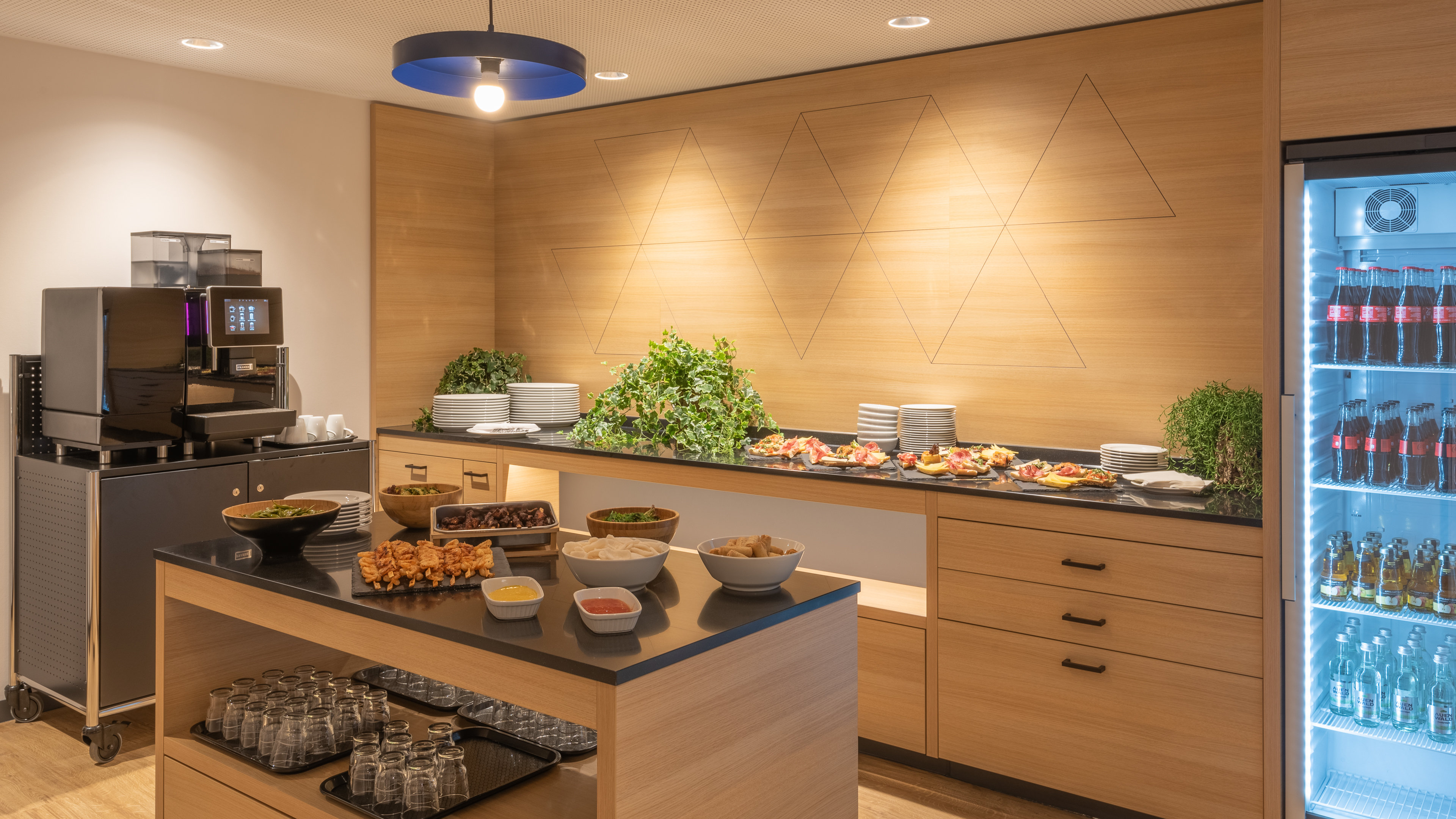 holiday inn express hamburg south a7 as42 an ihg hotel