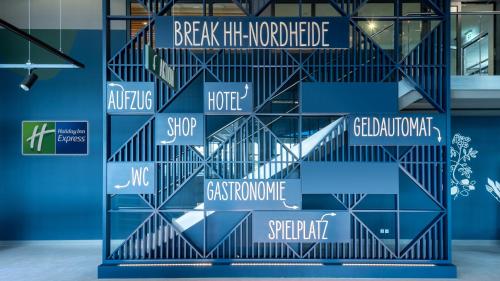 holiday inn express hamburg south a7 as42 an ihg hotel