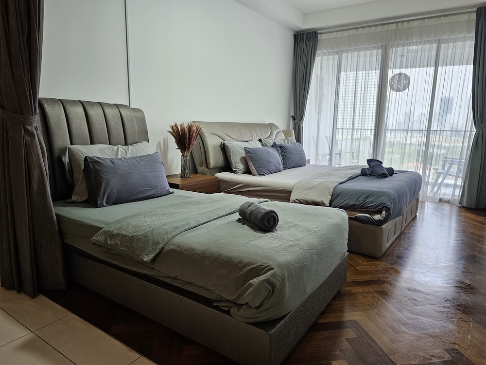 the landmark by the only bnb