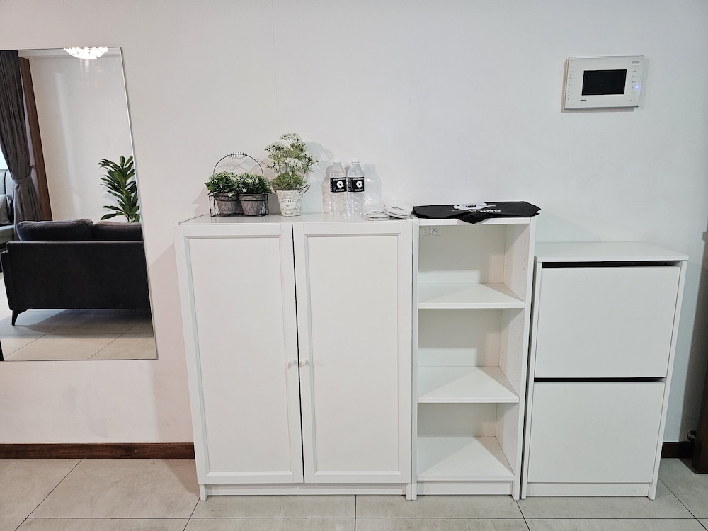 the landmark by the only bnb