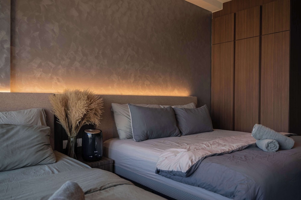 the landmark by the only bnb