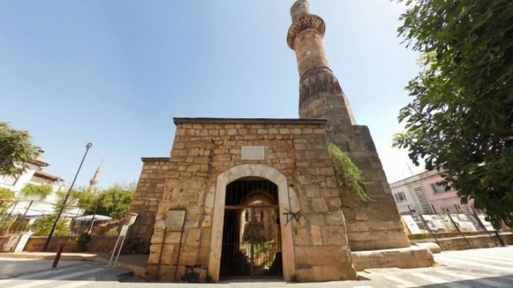 ayhan hotel