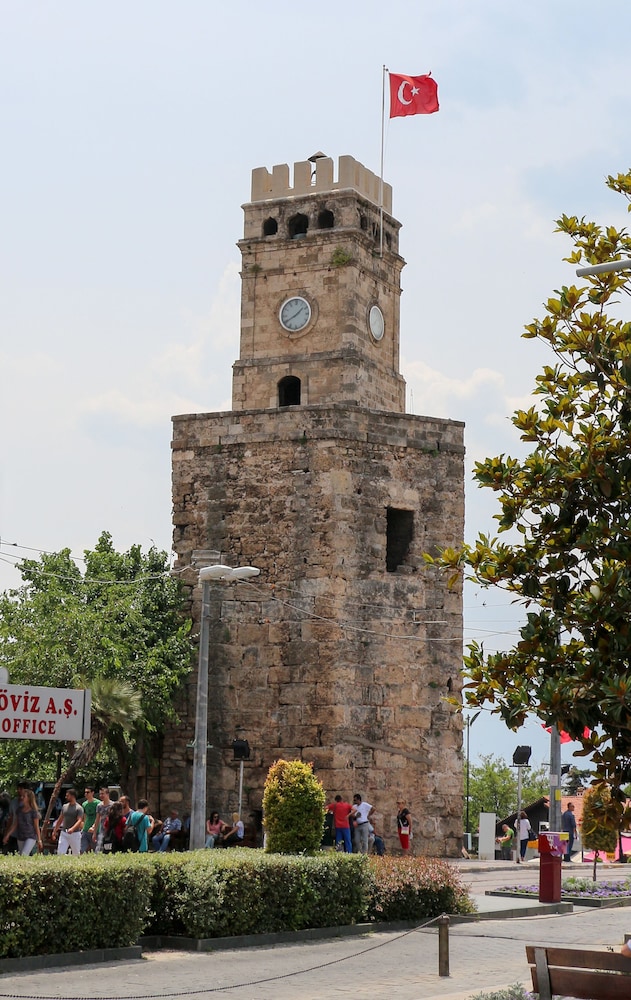 ayhan hotel