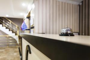 ayhan hotel