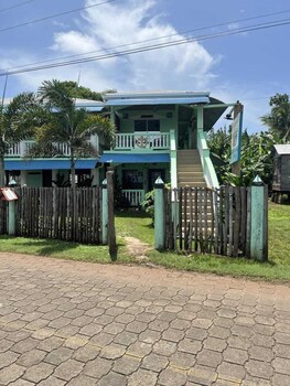 hospedaje rosa del mar