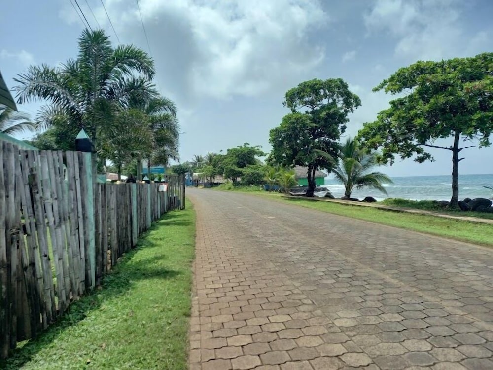 hospedaje rosa del mar