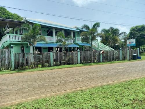 hospedaje rosa del mar