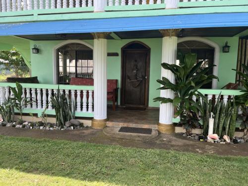 hospedaje rosa del mar