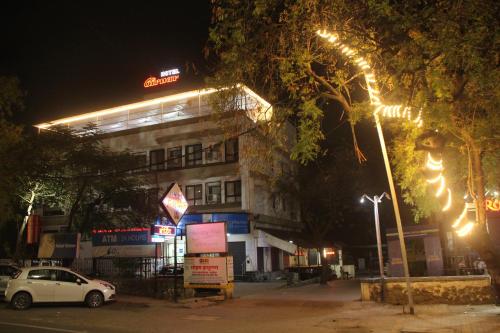 hotel girnar
