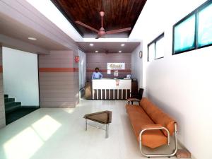 hotel girnar