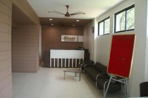 hotel girnar
