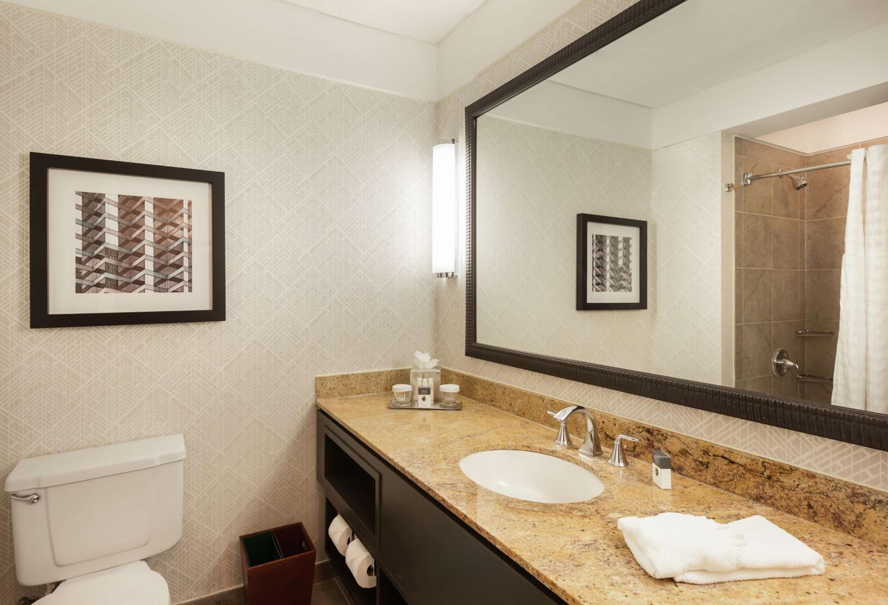 doubletree by hilton hotel and suites houston by the galleria