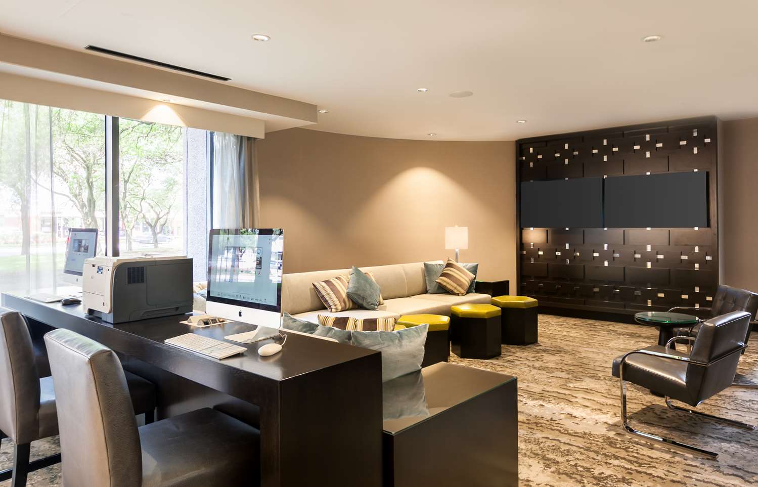 doubletree by hilton hotel and suites houston by the galleria