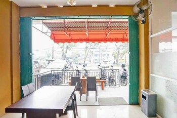 twospaces living at maximus inn