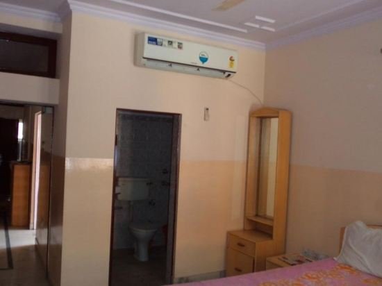 royal city guest house