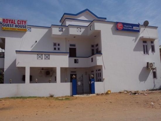 royal city guest house