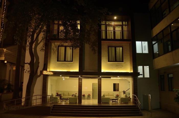 hotel ketan