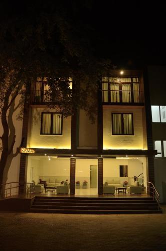 hotel ketan