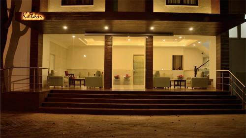 hotel ketan