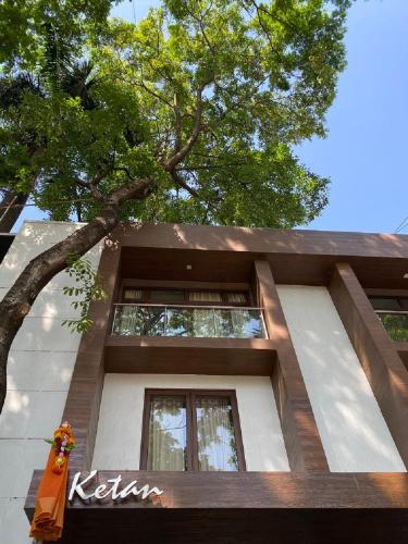 hotel ketan