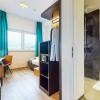 point 7 hotel