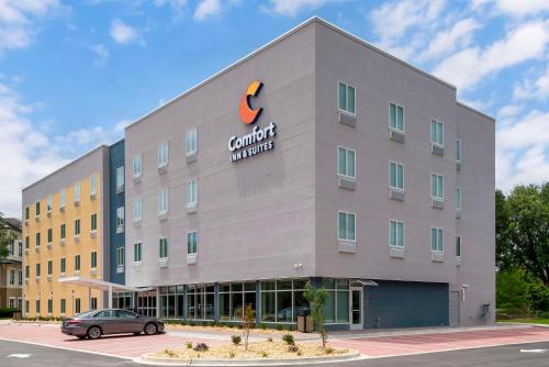 comfort inn and suites