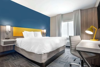 comfort inn and suites