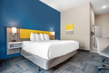 comfort inn and suites