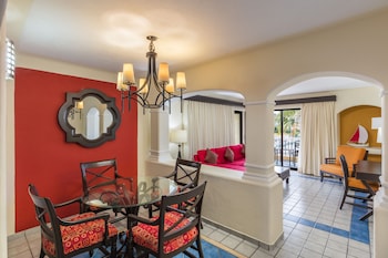 cabo san lucas marina condos