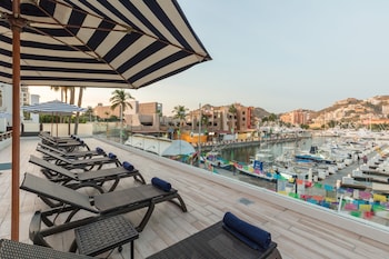 cabo san lucas marina condos