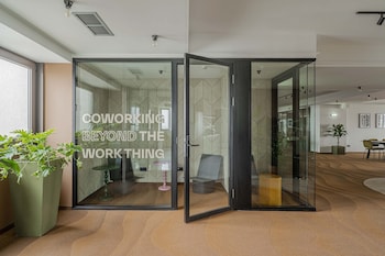 wn lab hotel