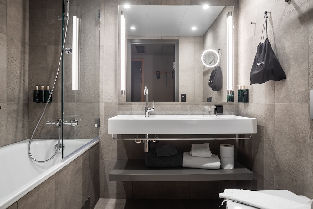 clarion hotel draken