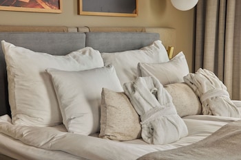 clarion hotel draken