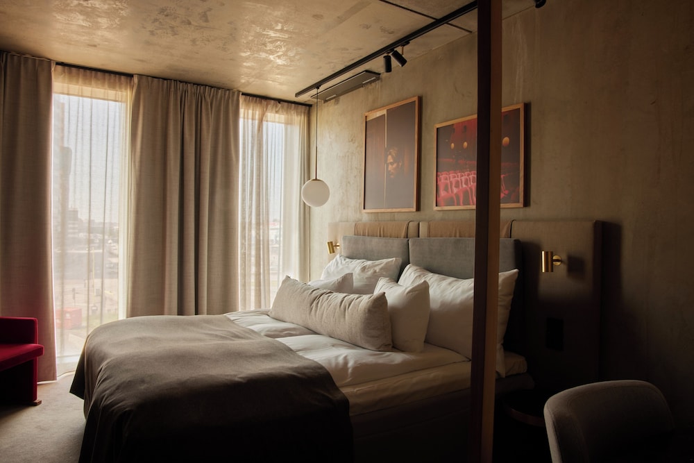 clarion hotel draken