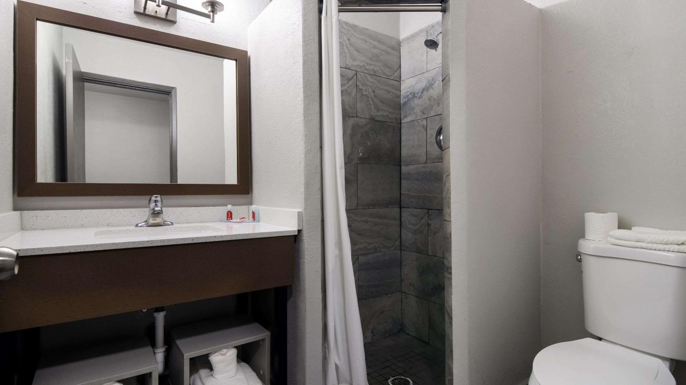 econo lodge portage