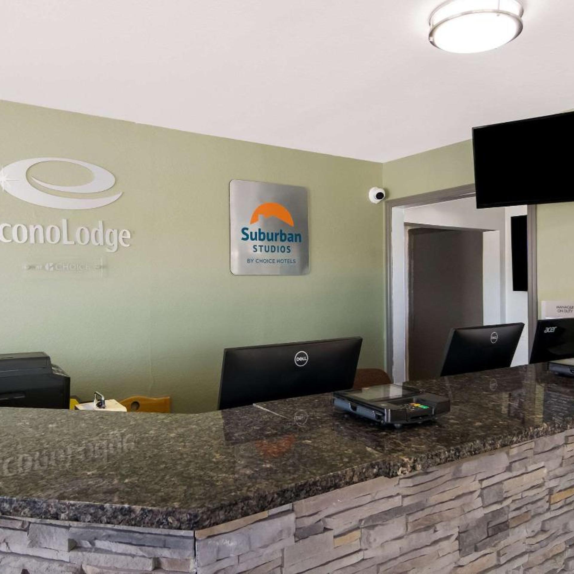econo lodge portage