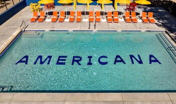 americana motor hotel