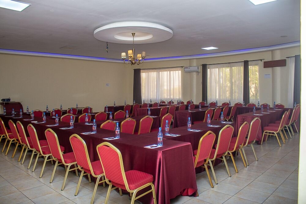 royal city hotel garden