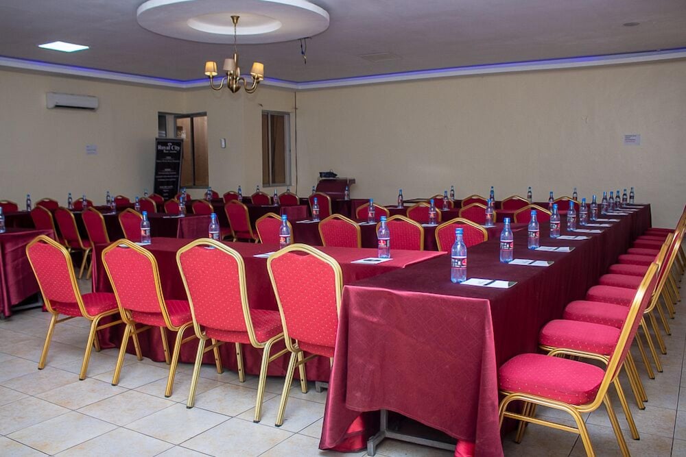 royal city hotel garden