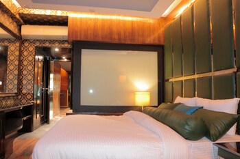 the regent chandigarh