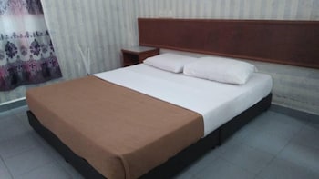 oyo 90739 dung fang hotel