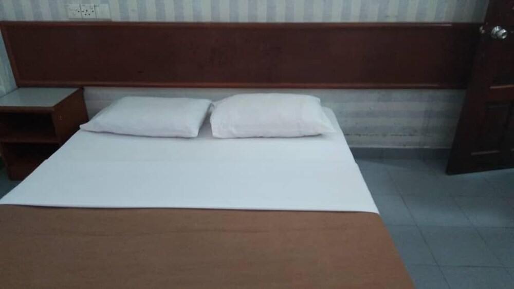 oyo 90739 dung fang hotel