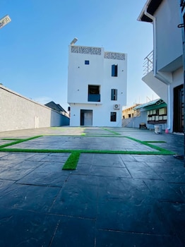 mini flat with starlink internet and pool