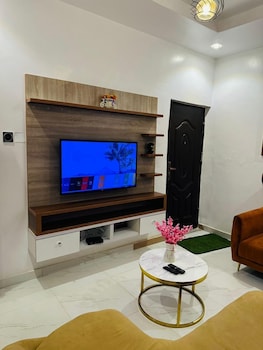 mini flat with starlink internet and pool