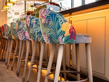 mondrian singapore duxton