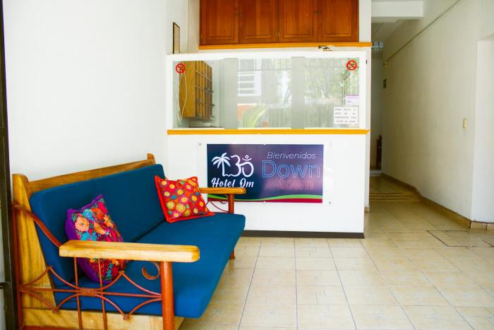 hotel om downtown