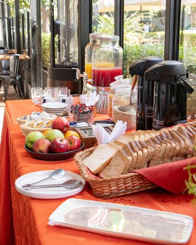 casa del lado santiago providencia