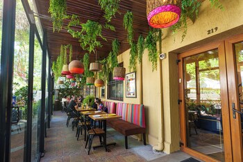 casa del lado santiago providencia