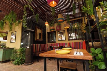 casa del lado santiago providencia