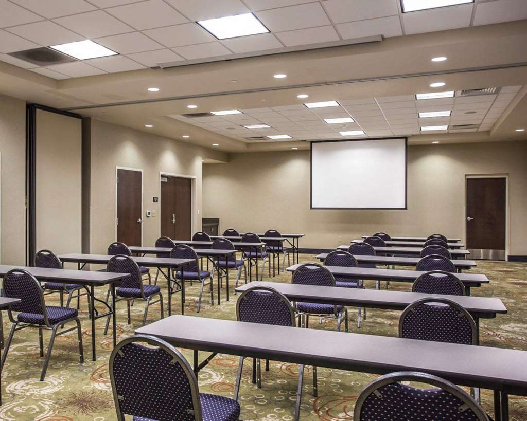 comfort suites huntersville near lake norman